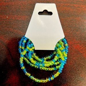 33 1/2in light blue and light green belly chains